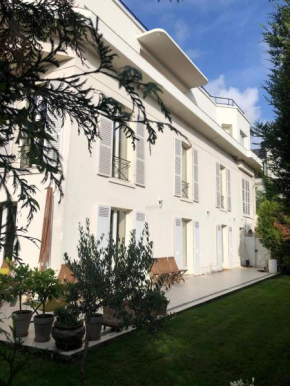 Exceptionnel, 130 m2, vue aérienne sur Paris